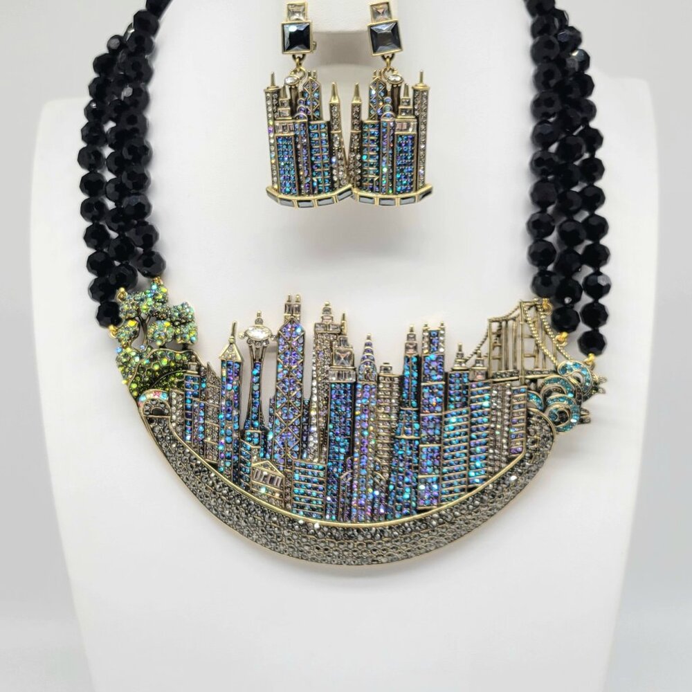 Heidi Daus Swarovski Crystal Skyline Statement Necklace and Earring Set NIB